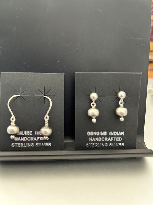 Navajo Pearl earrings